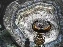 Suasana Meriah di Masjidil Haram Pada Malam Ke-27 Ramadan